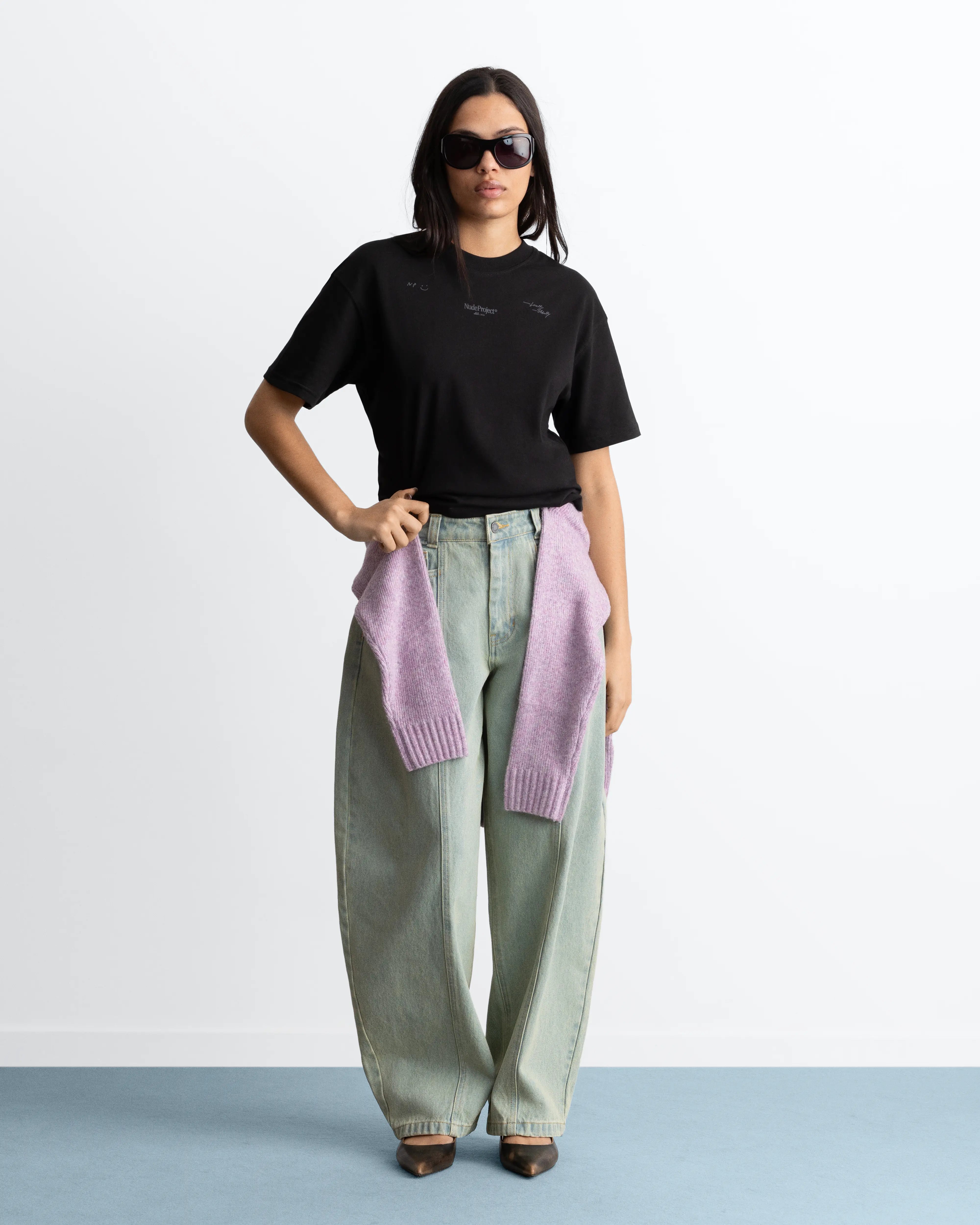 Global Soon Tee Black