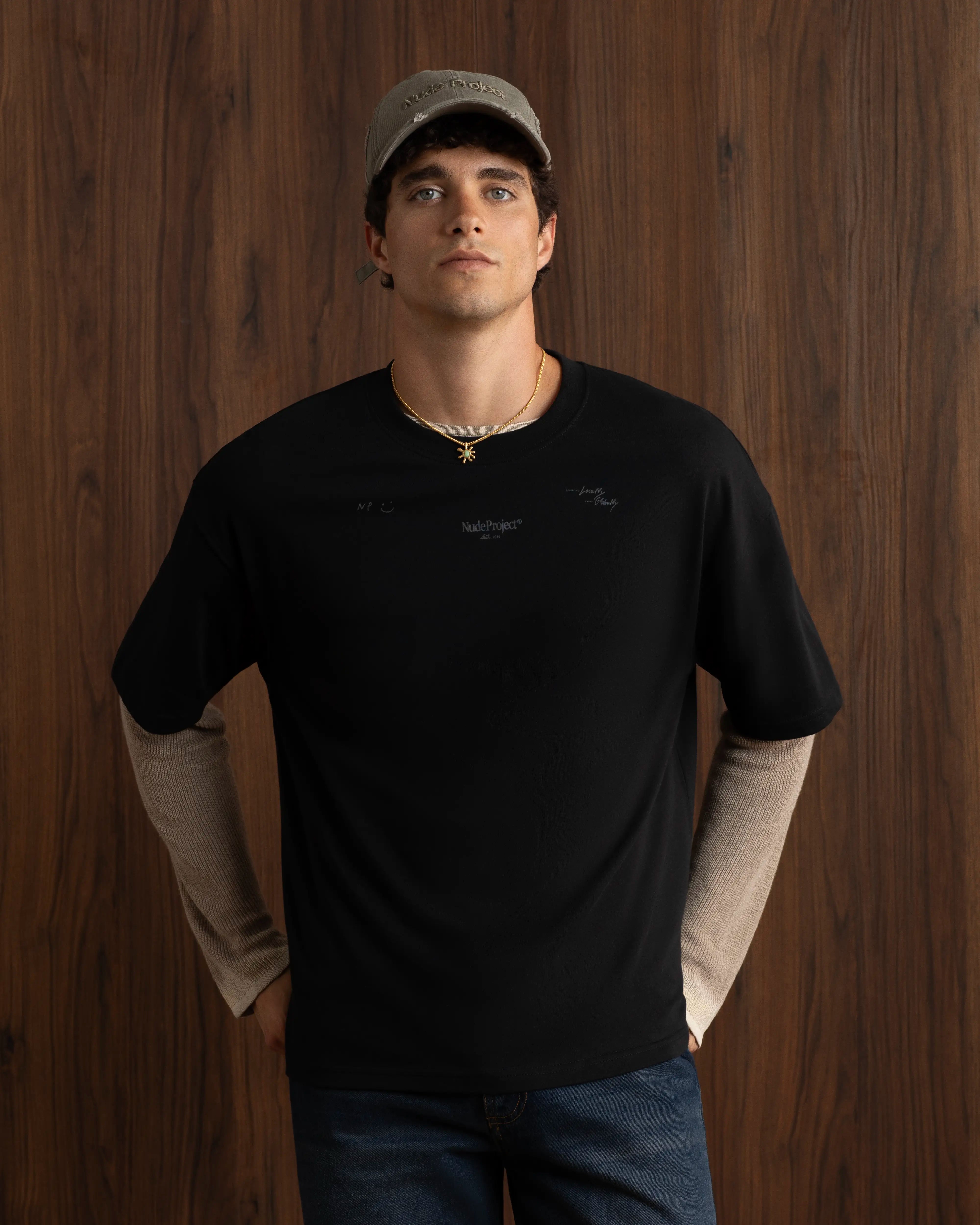 Global Soon Tee Black